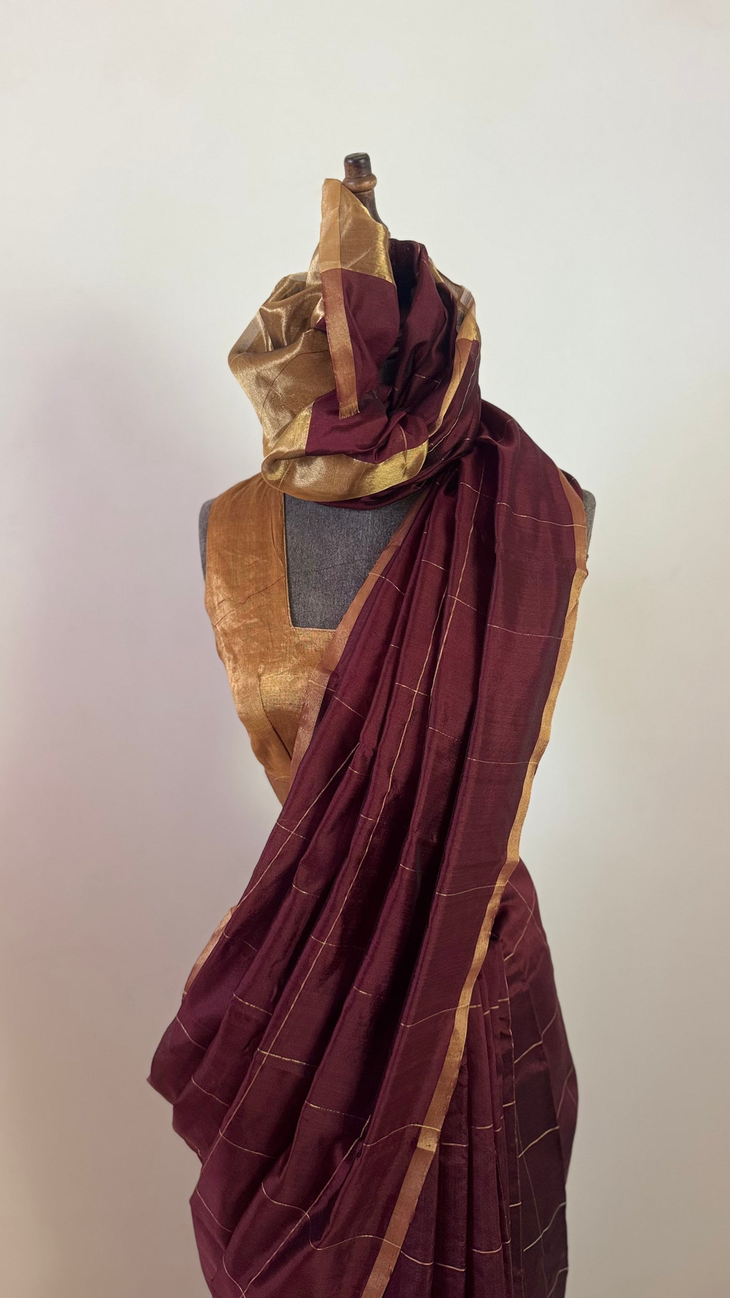 Chanderi sari | Gold checks