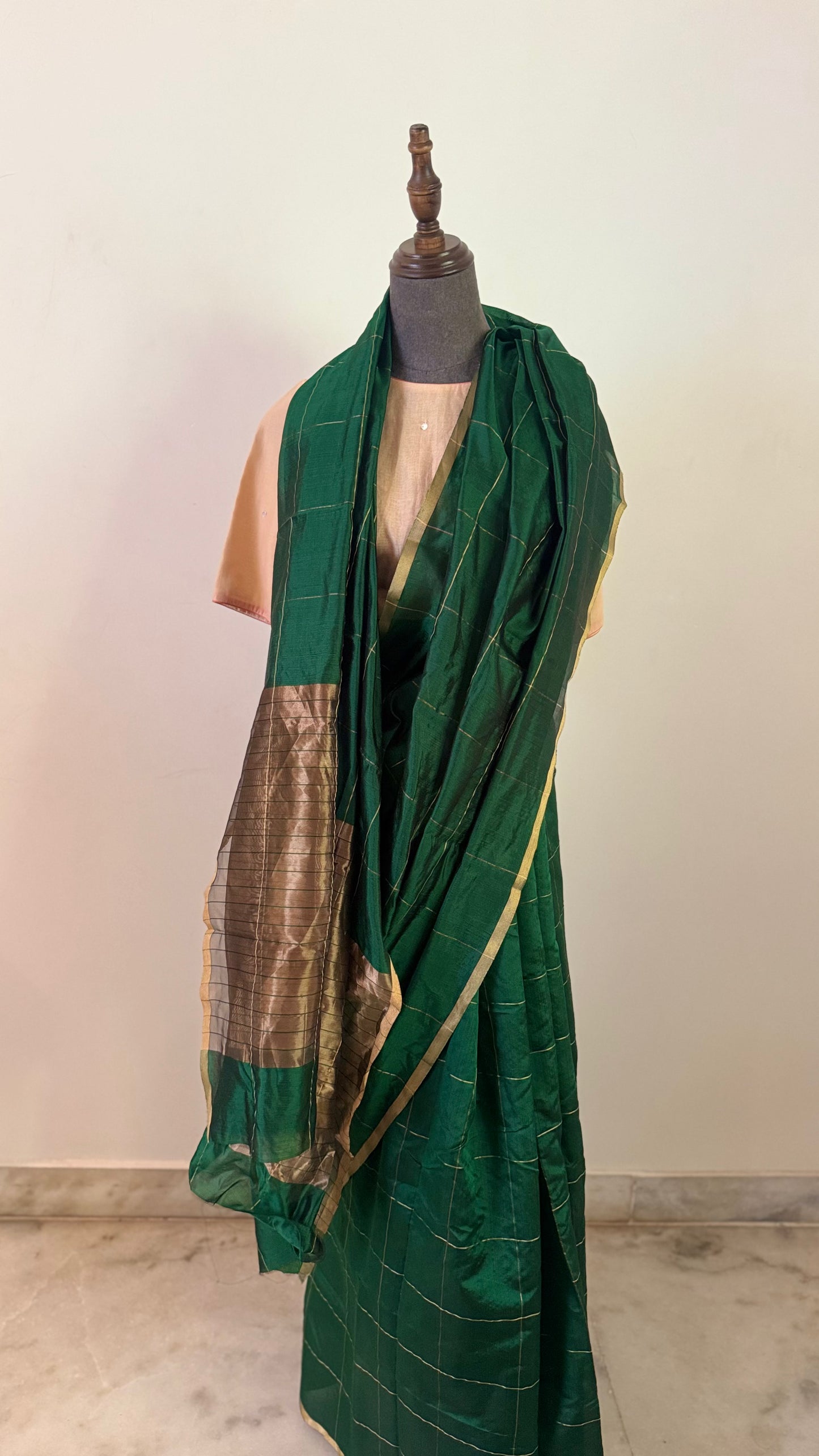 Chanderi sari | Gold checks