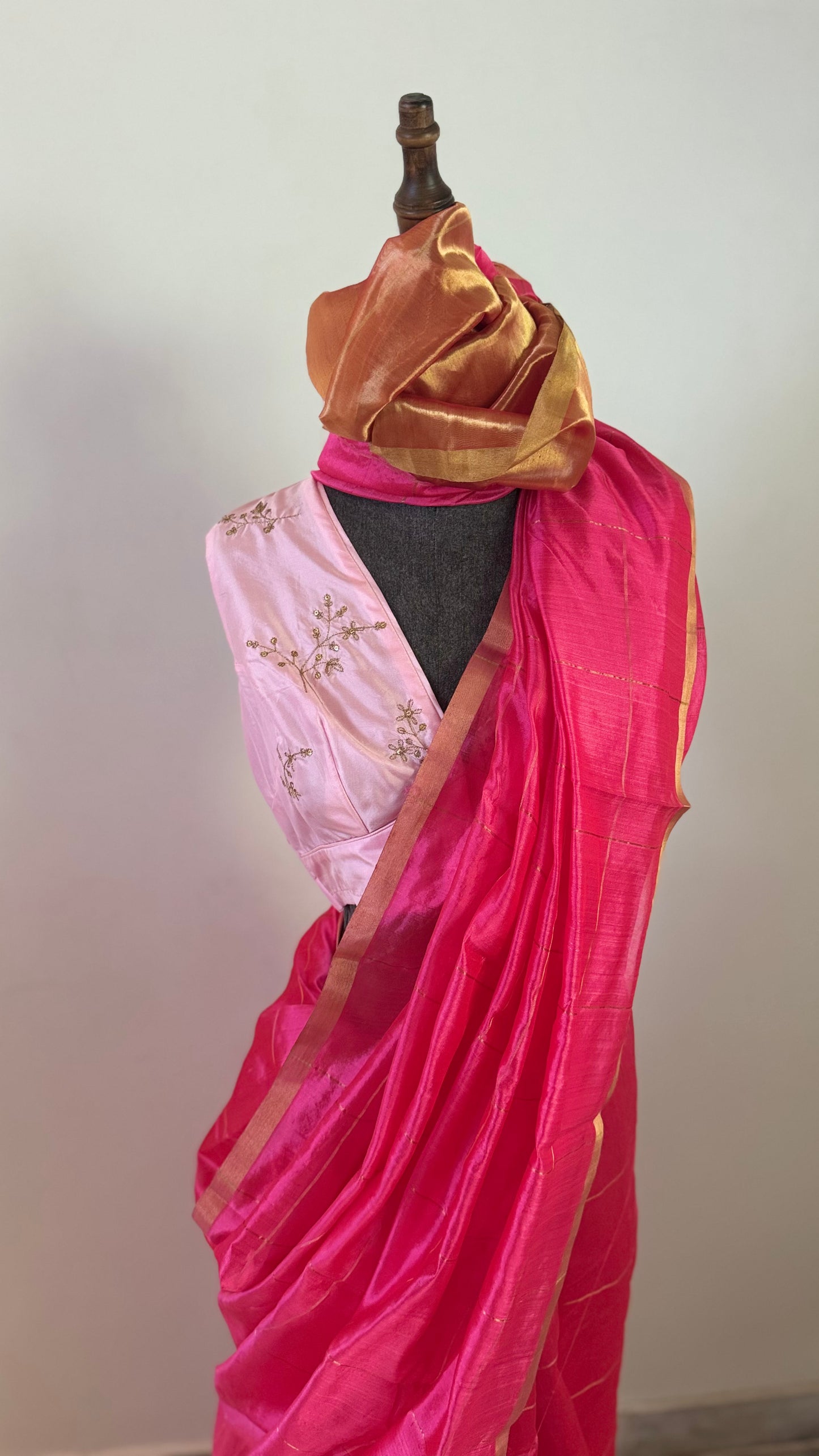Chanderi sari | Gold checks