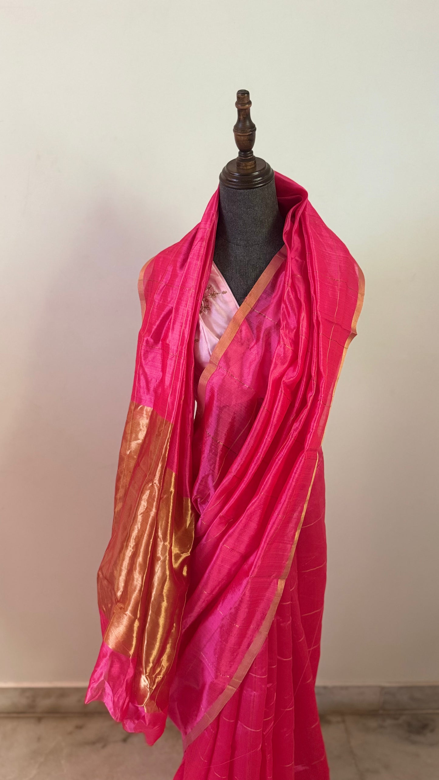 Chanderi sari | Gold checks