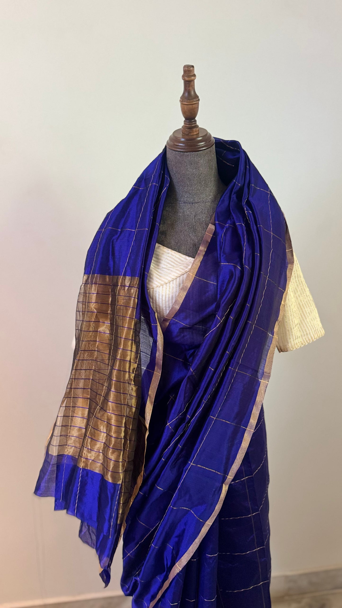 Chanderi sari | Gold checks