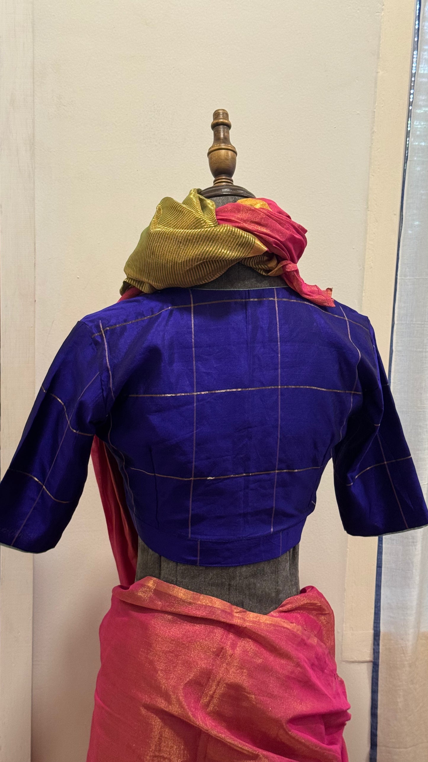 Betty | Chanderi gold checks
