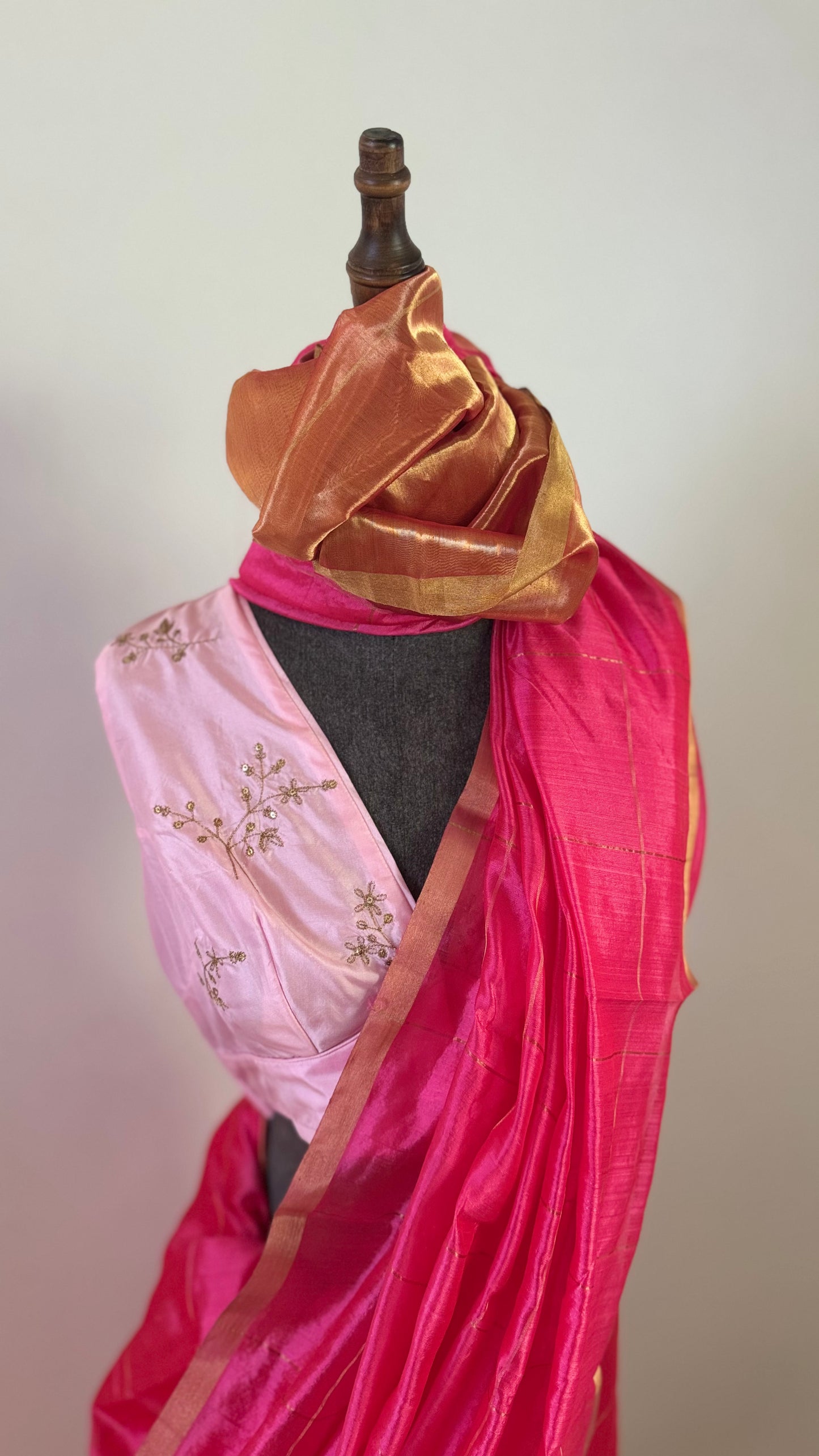 Chanderi sari | Gold checks