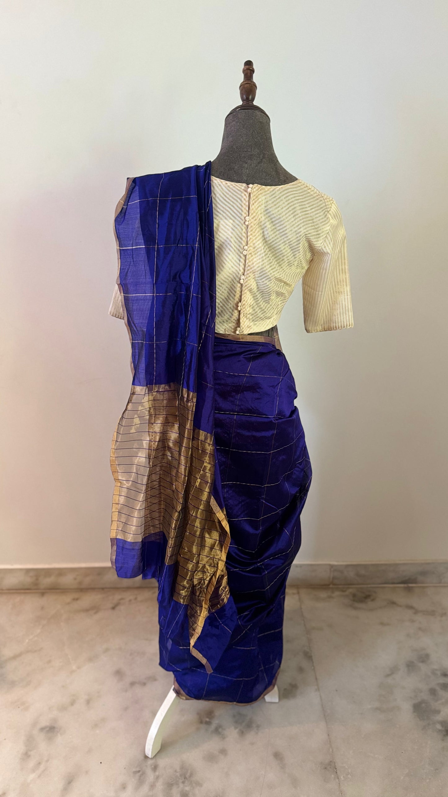 Chanderi sari | Gold checks