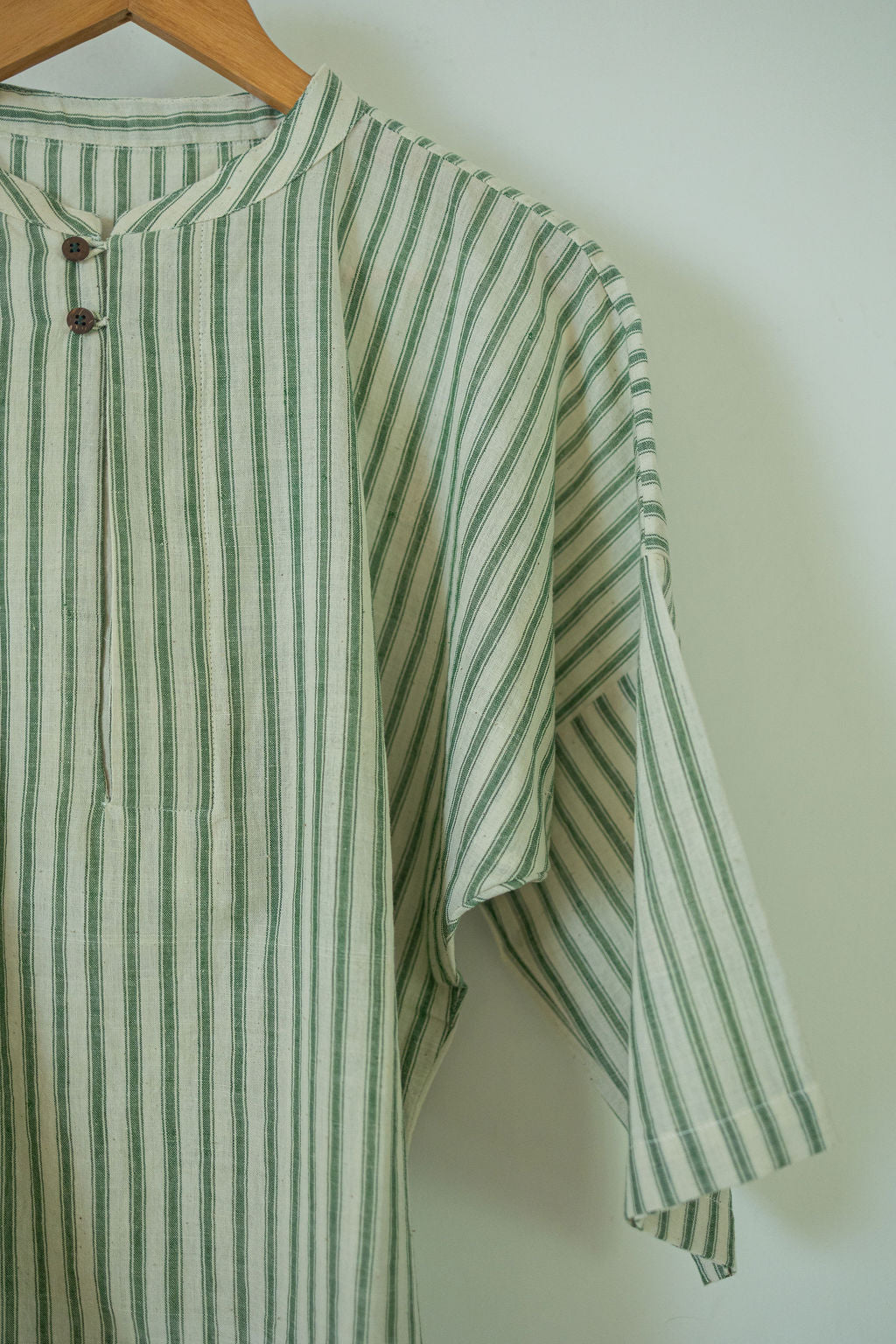 The borrowed shirt | Box-fit Khadi shirt